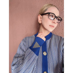 RATA❤️秋冬春三季❤️獨具特色的「百搭開襟衫」❤️RATA原創日本製造❤️亮藍色x象牙色 第2張的照片