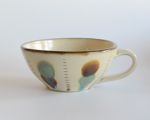 4f7607379e12f91a542a9d9101de09