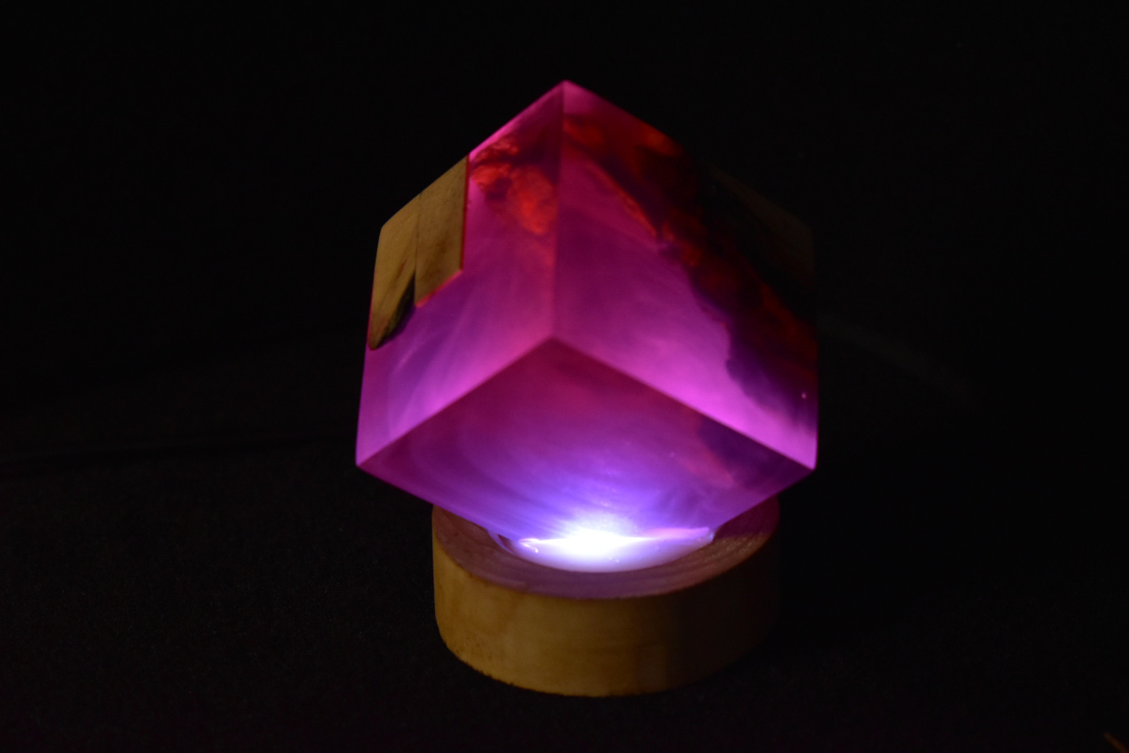 ウッドレジンナイトランプ キューブ型 №2