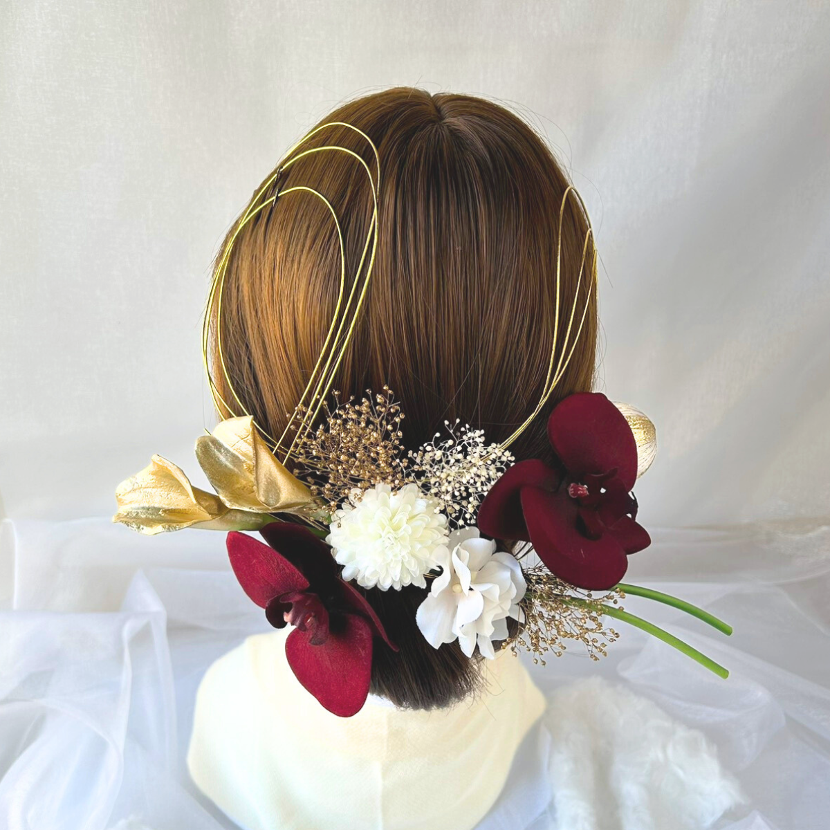 成人式 髪飾り バーガンディレッド｜ベルベットコチョウラン×ゴールドのカラー　結婚式　前撮り　大人　 和装　ドレス対応