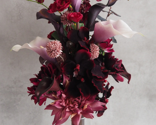 胡蝶蘭 ピンク ボルドー　アーティフィシャルフラワーブーケ　ウェディングブーケ ブーケ アーティフィシャルフラワー 【秋のピンククラッチブーケ