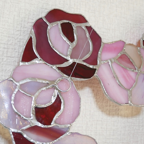 ✴︎:.。薔薇のハートのステンドグラスサンキャッチャー サン