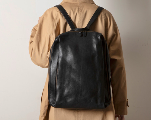未使用　coach 本革　リュック　大容量 COACH - コーチ／COACH リュック バッグ バックパック メンズ
