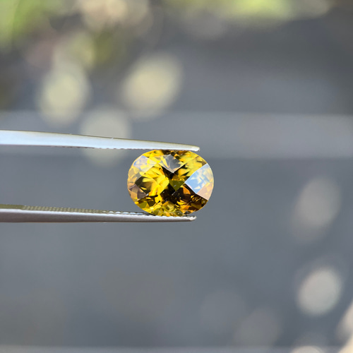 シンハライトルース レアーストン 天然石 宝Rare Stone Natural