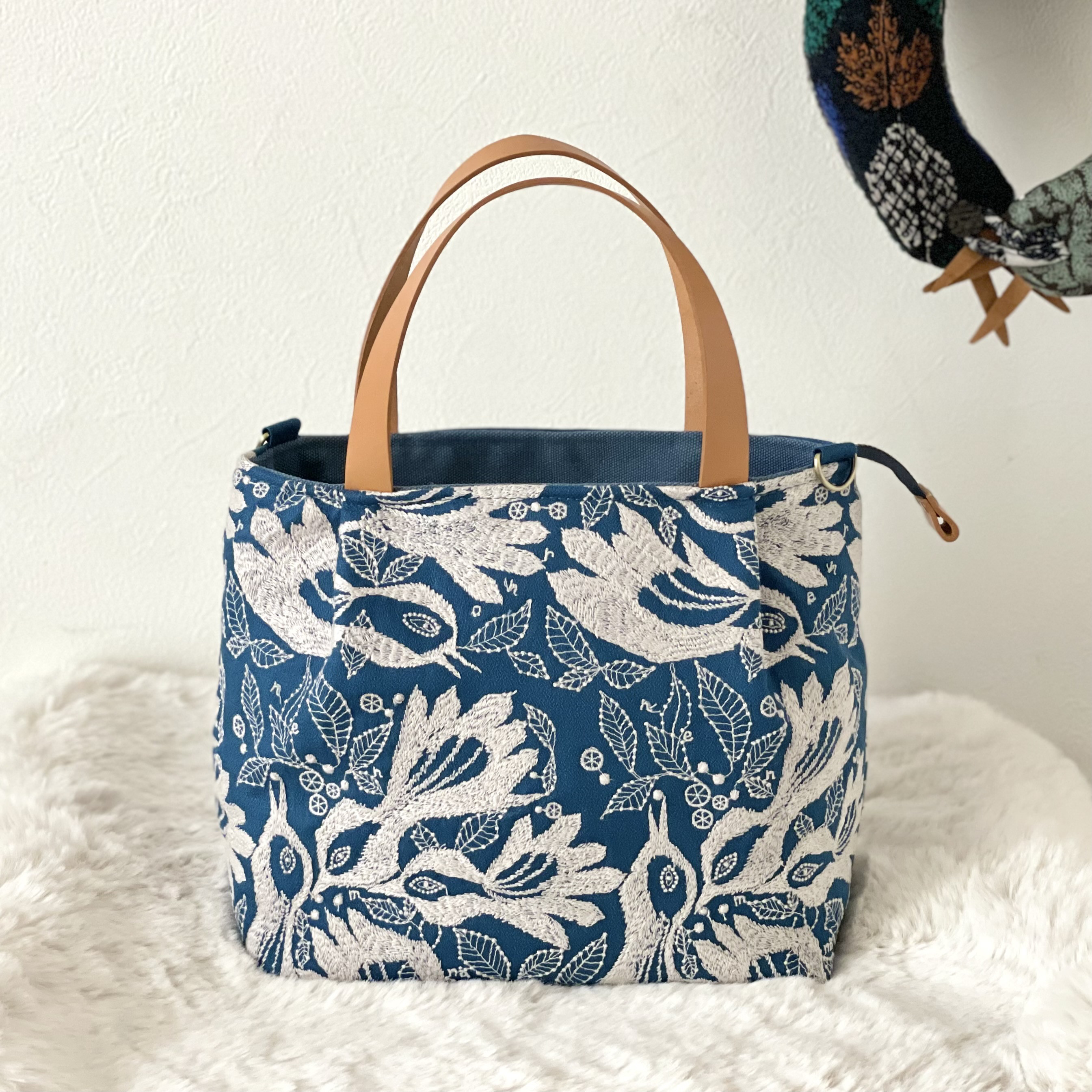 専用です！ミナペルホネン carnival blueでトートバッグ
