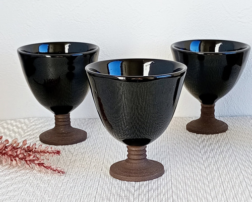 ef4a2964a64f78c5ba3524dd0be33e