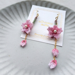 シロツメクサの指輪［ピンク／白］朝つゆをまとう＊手染めレース編み