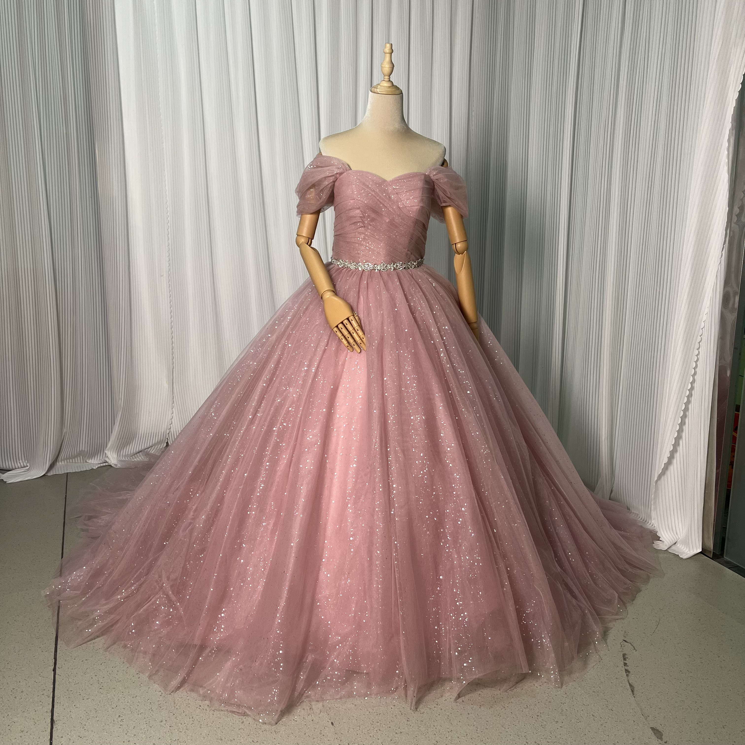 送料無料！カラードレス  オフショルダー ベルト グリッタードレス 編み上げ 披露宴/結婚式 ピンク