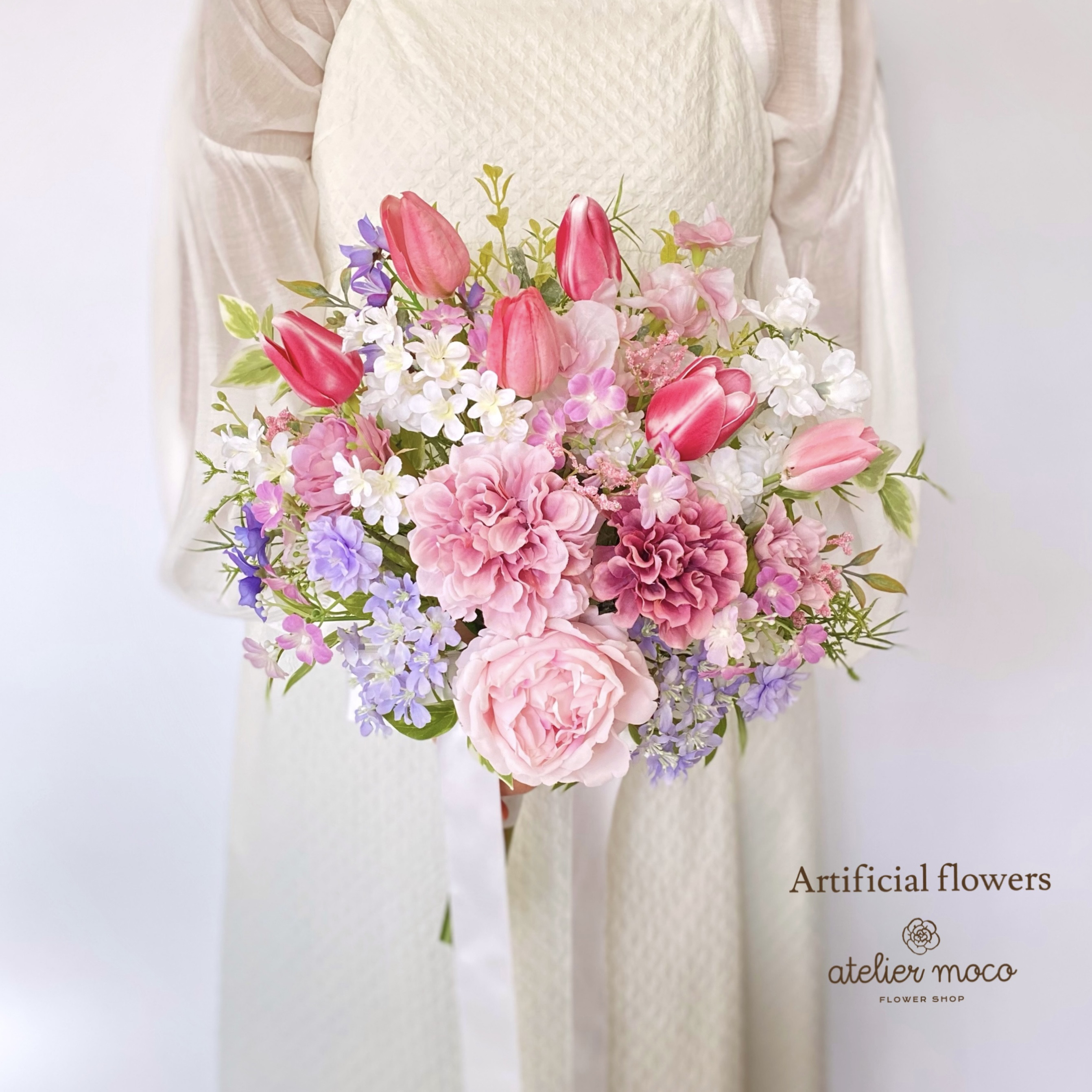 【オーダーメイド】ピンクローズと チューリップ の クラッチ ブーケ（造花・ウェディング・結婚式・前撮り・フォト）