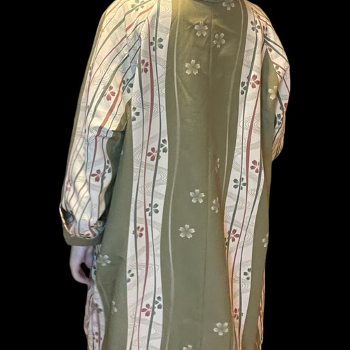 他人と被りたくない方へ スプリングコート 着物リメイク【緑系