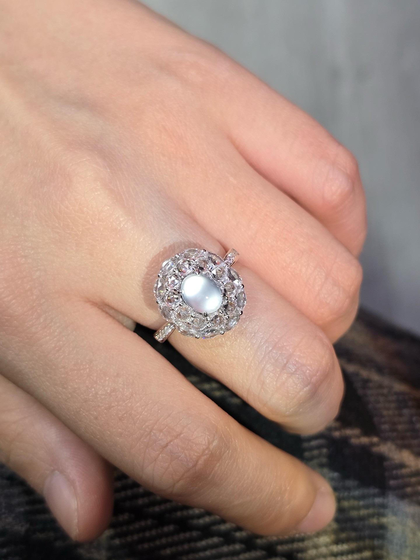 「翡翠」K18 天然氷種ヒスイ　天然ダイヤモンド　上品　忍耐　5月誕生石 本翡翠　A貨　リング 25/1/16