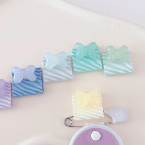 うす水色ストライプ☆名札付けワッペン/ネームタグ 楽天市場】刺繍お