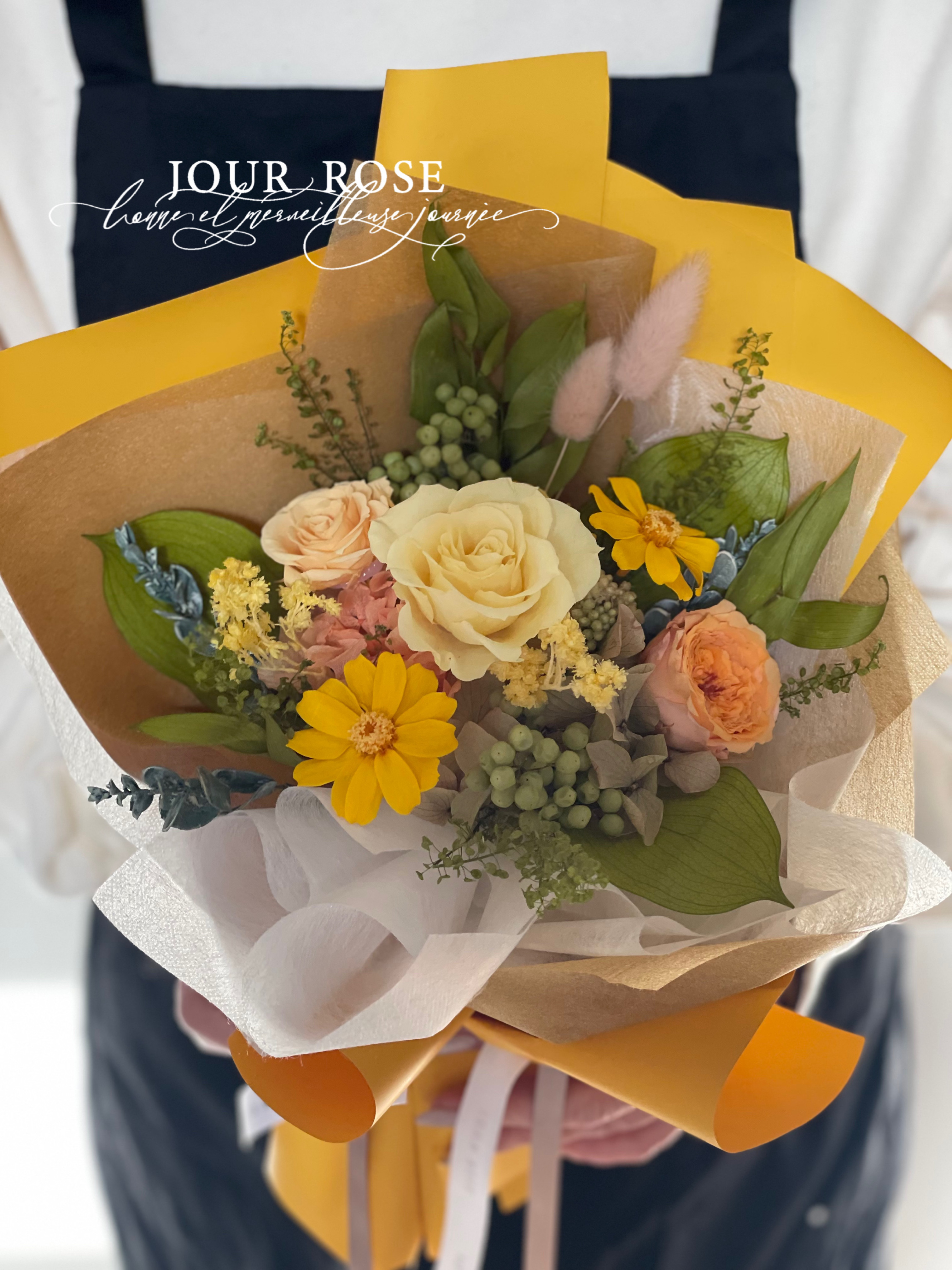 花束　プリザーブドフラワー　プリザーブド花束　韓国風ラッピング　卒業式　送別　誕生日　記念日　サプライズ　プレゼント