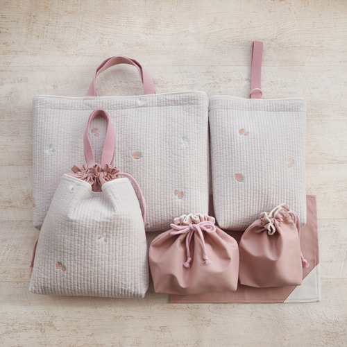【気質アップ】 3点セット いちご刺繍ヌビ レッスンバッグ 入園入学グッズ 手提げ・レッスンバッグ・入園グッズ