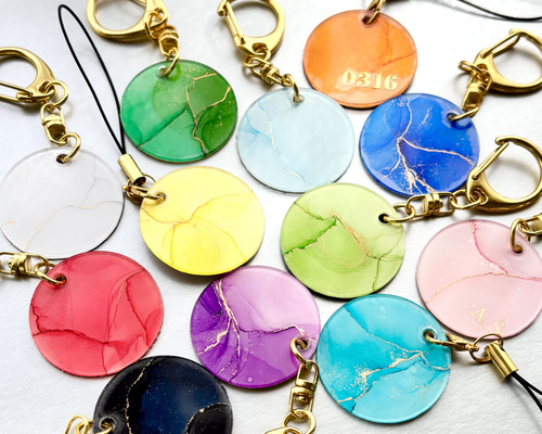 受注生産】推し活にも☆選べる12色 アクリルキーホルダー3cm