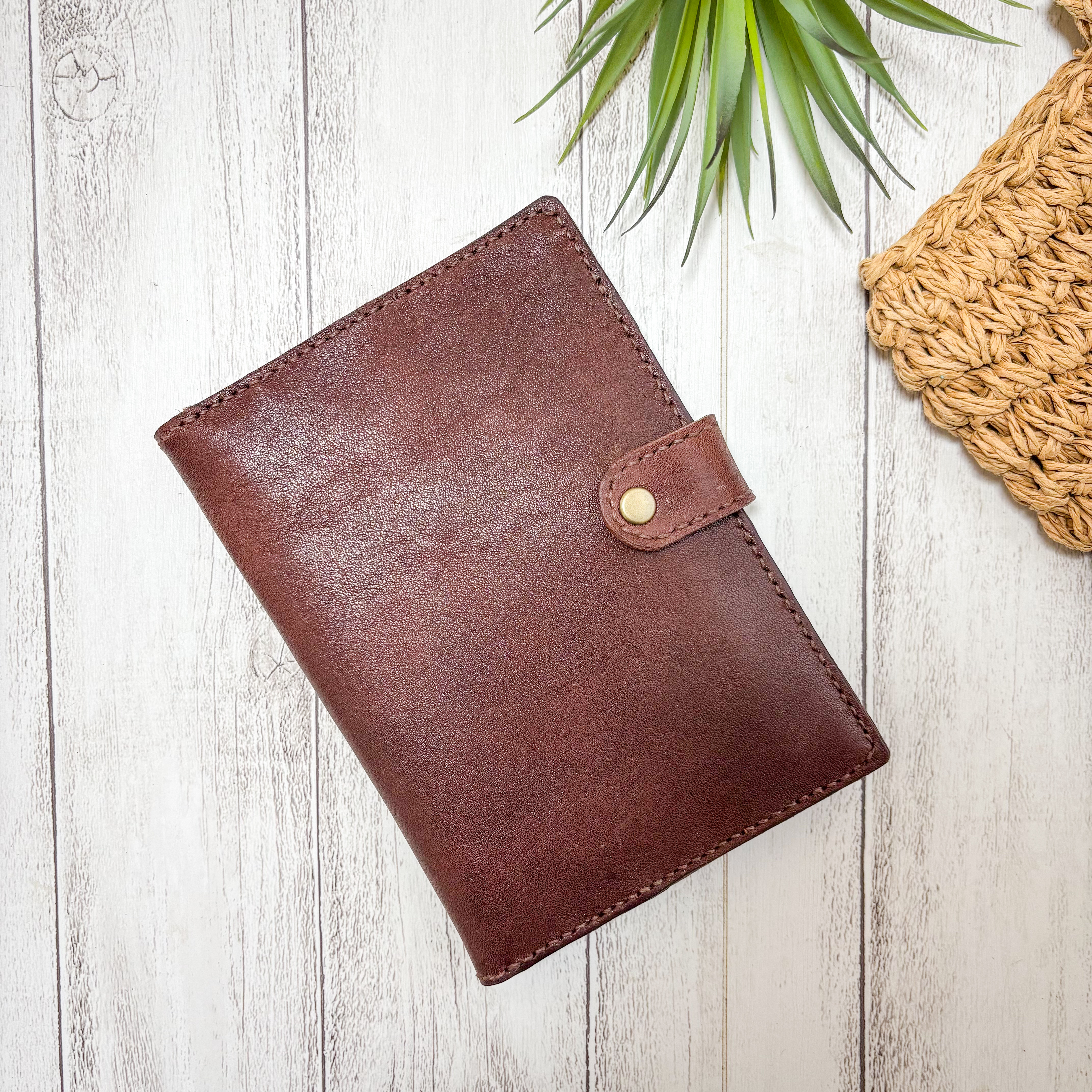 刻印無料♪ パスポートケース　マルチケース　通帳ケース　財布　ヴィンデージ  茶色　革　手縫い　レザークラフト  レザー