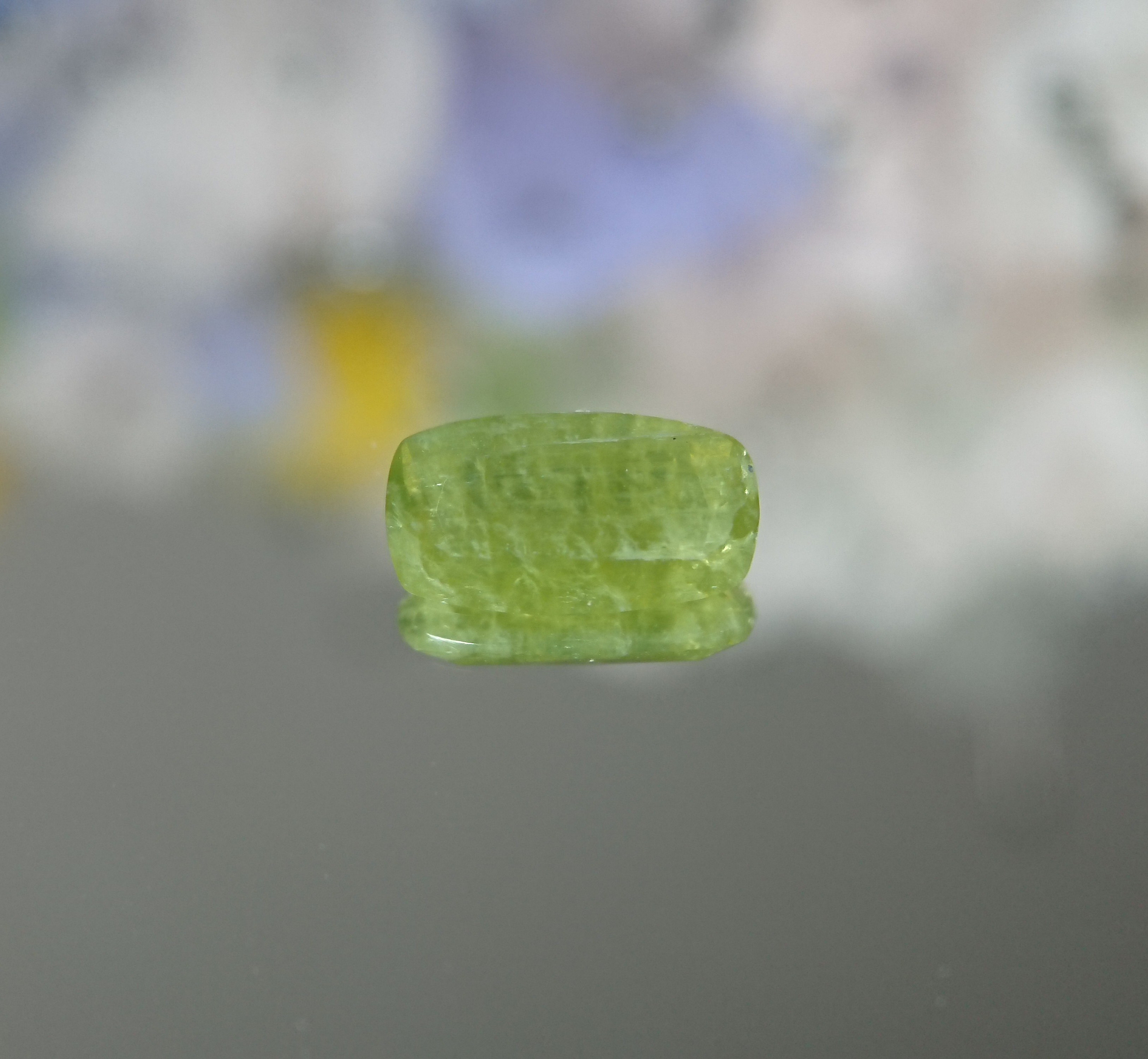 アンチゴライト 1.3ct ⭐2722
