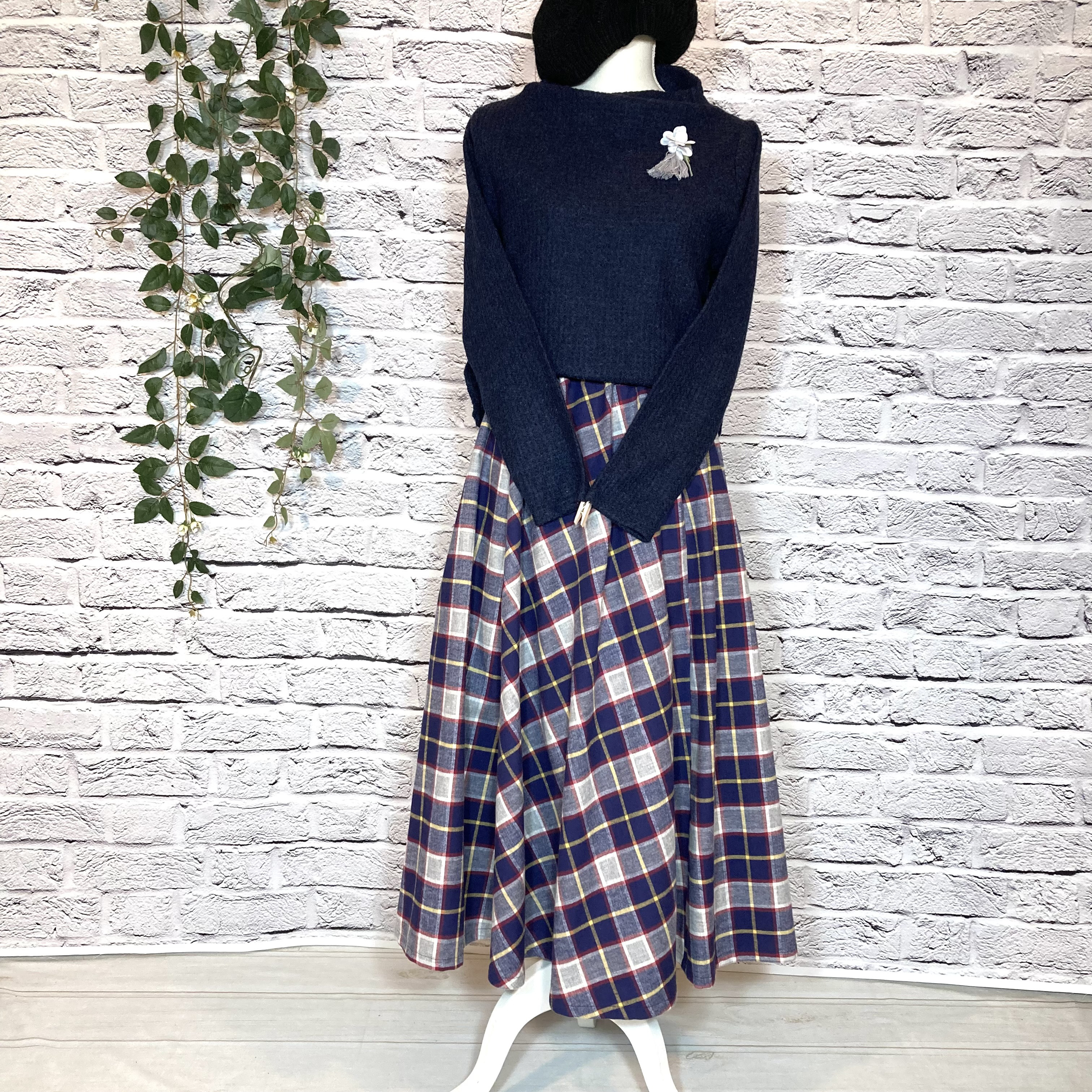 播州織⭐︎薄起毛＊ヘリンボーンの格子チェックのエレガントなフレアスカート(裏地付き)by彩苺[Ｍ2503]