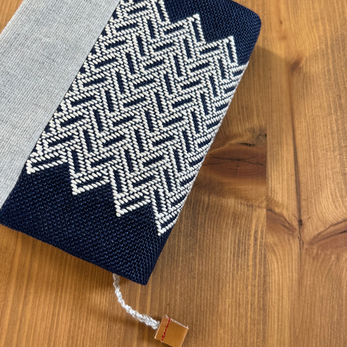 こぎん刺し　ブックカバー／お数珠ケース等にも こぎん刺しブックカバー／お数珠ケース等にも