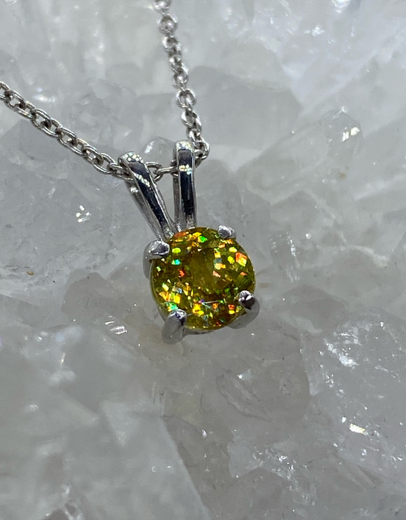 スフェーンのシンプルネックレスB～0.91ct（イエロー系