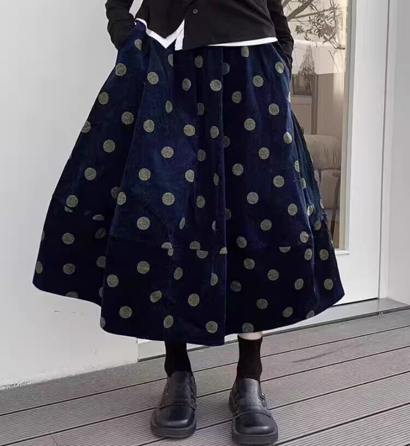 スカート/レディーススカート/ボトムス /ウエストゴム/コーデュロイ/春秋