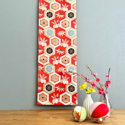 帯のタペストリー アンティーク 松と菊の扇 着物リメイク インテリア