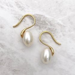 本当に綺麗な輝り輝り本真珠の雫フックピアス 10mm 淡水パール サージカルステンレス316L 金属アレルギー ライス 2枚目の画像