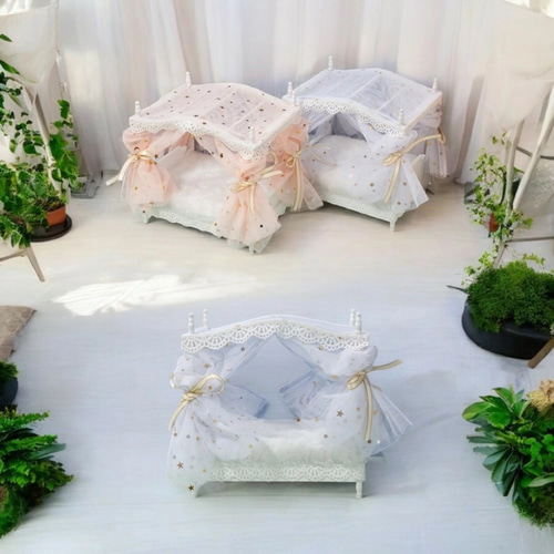 ミニチュアプリンセスベッド 星形装飾付き 天蓋ドールベッド 1点 全2色