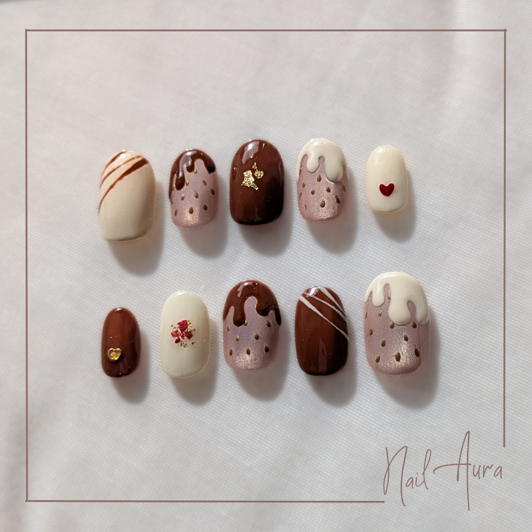 とろ～りいちごチョコネイル