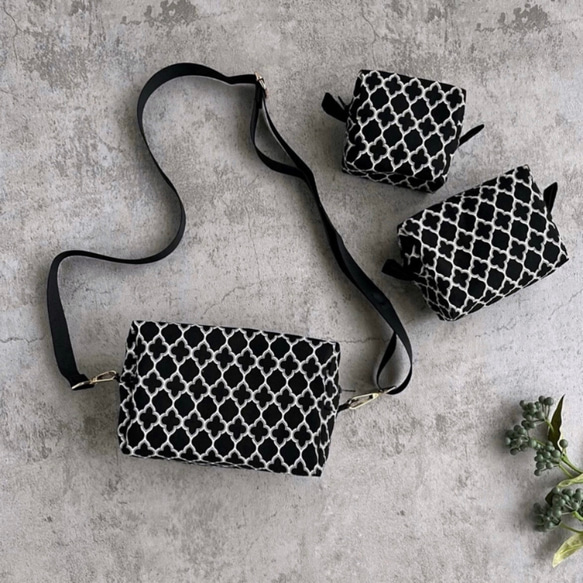 ショルダーバッグ/【特集掲載】/長財布・ペットボトルOK/軽くて丈夫・斜めがけ/モノトーンboxショルダーバッグ 17枚目の画像