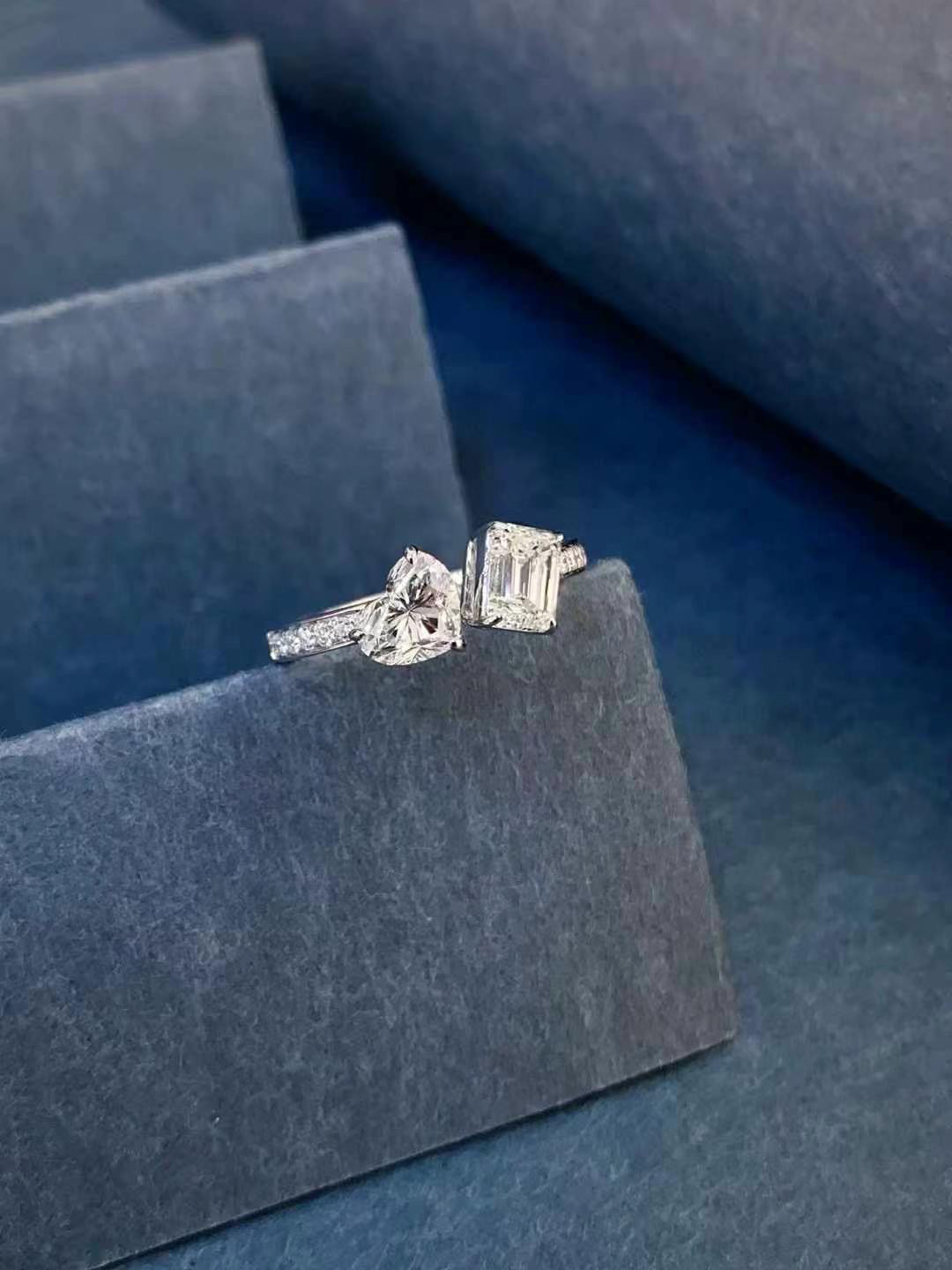 ダイヤモンドリング　k18 新品　GIA鑑定書付き