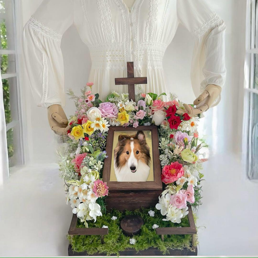 思い出を収納できる ペット供養 祭壇 メモリアルフラワーアレンジメント 光触媒フラワー