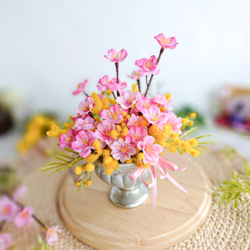 桃の花とミモザの大人可愛い胸キュンアレンジ♡桃の節句♡ひな祭り