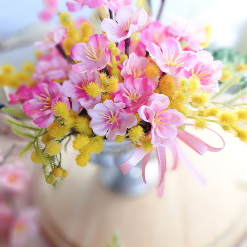 感謝価格！オーレアミモザの蕾とピンクのお花のリース　ひな祭り　春　紫陽花 桃の花とミモザの大人可愛い胸キュンアレンジ♡桃の節句♡ひな祭り