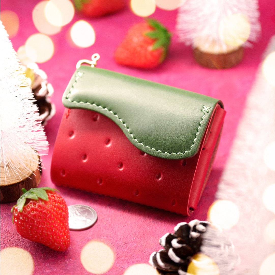 -melty-いちごのミニ財布（キーリング付）  しろくまクラフト