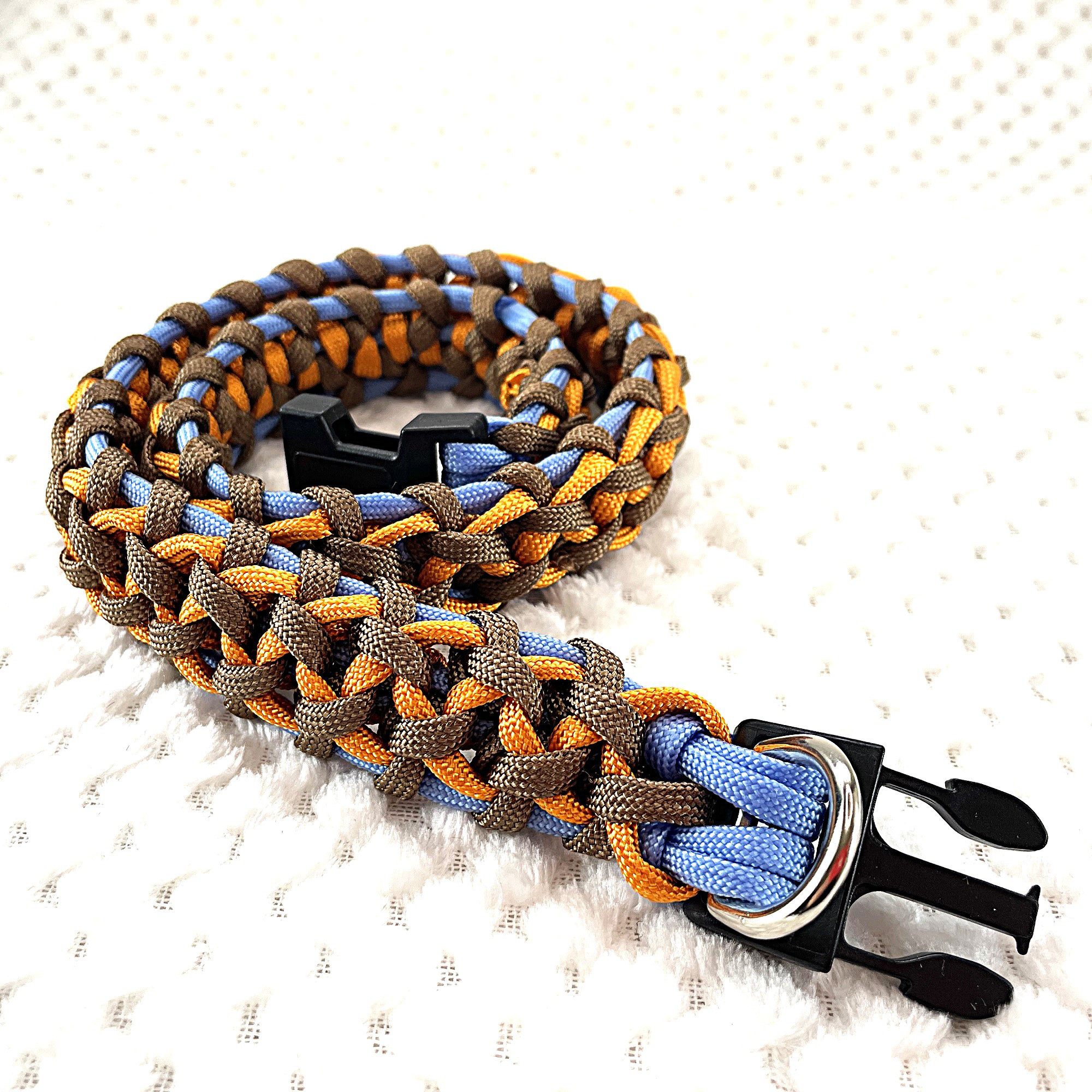 [公式]#286 パラコード首輪 中型・大型犬用 名称は「マンモスの牙」