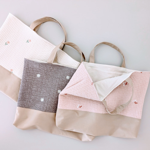 レッスンバッグ スニーカー袋　ヌビ　チューリップ刺繍　デイジー刺繍 レッスンバッグ スニーカー袋 ヌビ チューリップ刺繍 デイジー
