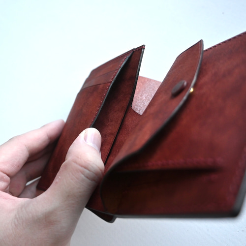 ミドルウォレット【レッドブラウン】二つ折り財布 マルゴー