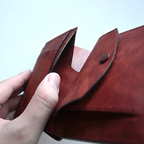 ミドルウォレット【レッドブラウン】二つ折り財布 マルゴー イタリアン