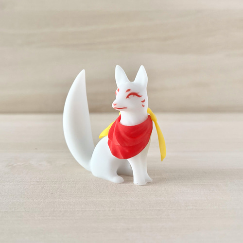 白狐紅化粧【キツネ お稲荷様 かわいい おしゃれ フィギュア