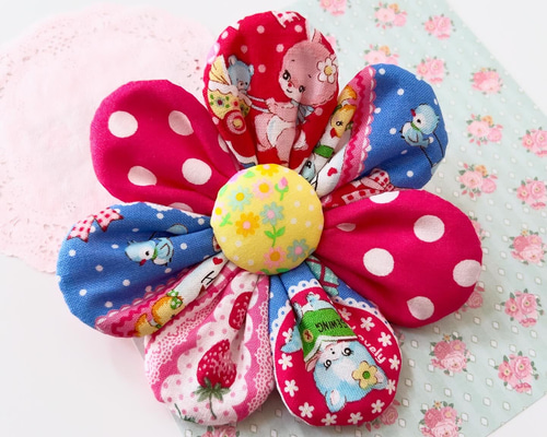 フラワーヘアゴム☆猫モチーフ☆昭和レトロ☆ゆめかわ ヘアゴム かず