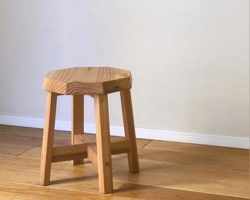 自然素材たっぷり八角形の椅子 花台 キッチン スツール インテリア雑貨