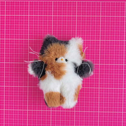 三毛猫ちゃん♡ねこ 手のひらサイズのぬいぐるみ♡⑥ ぬいぐるみ