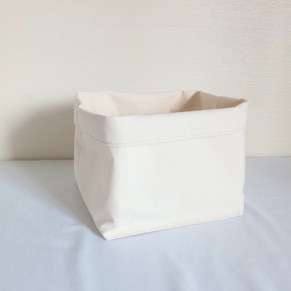 収納に便利＊しっかり帆布の布バスケット＊20×20㎝ フリー