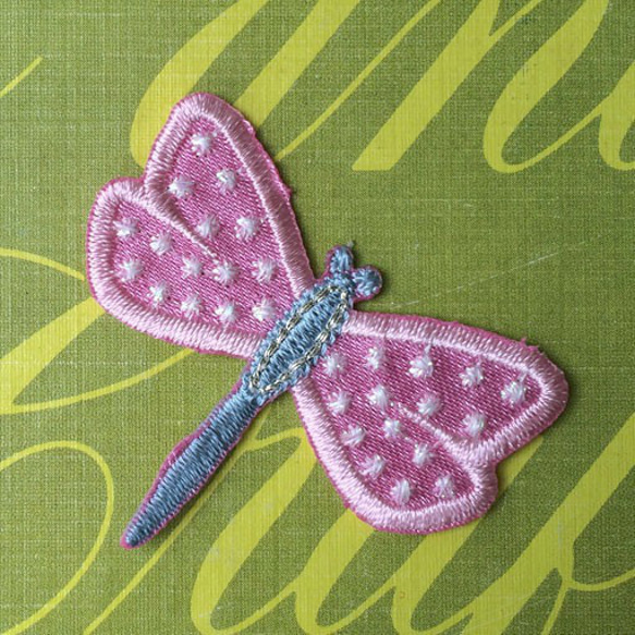 アップリケワッペン 刺繍ドット とんぼ２枚 ピンクXブルー W-0882 蜻蛉　昆虫 2枚目の画像