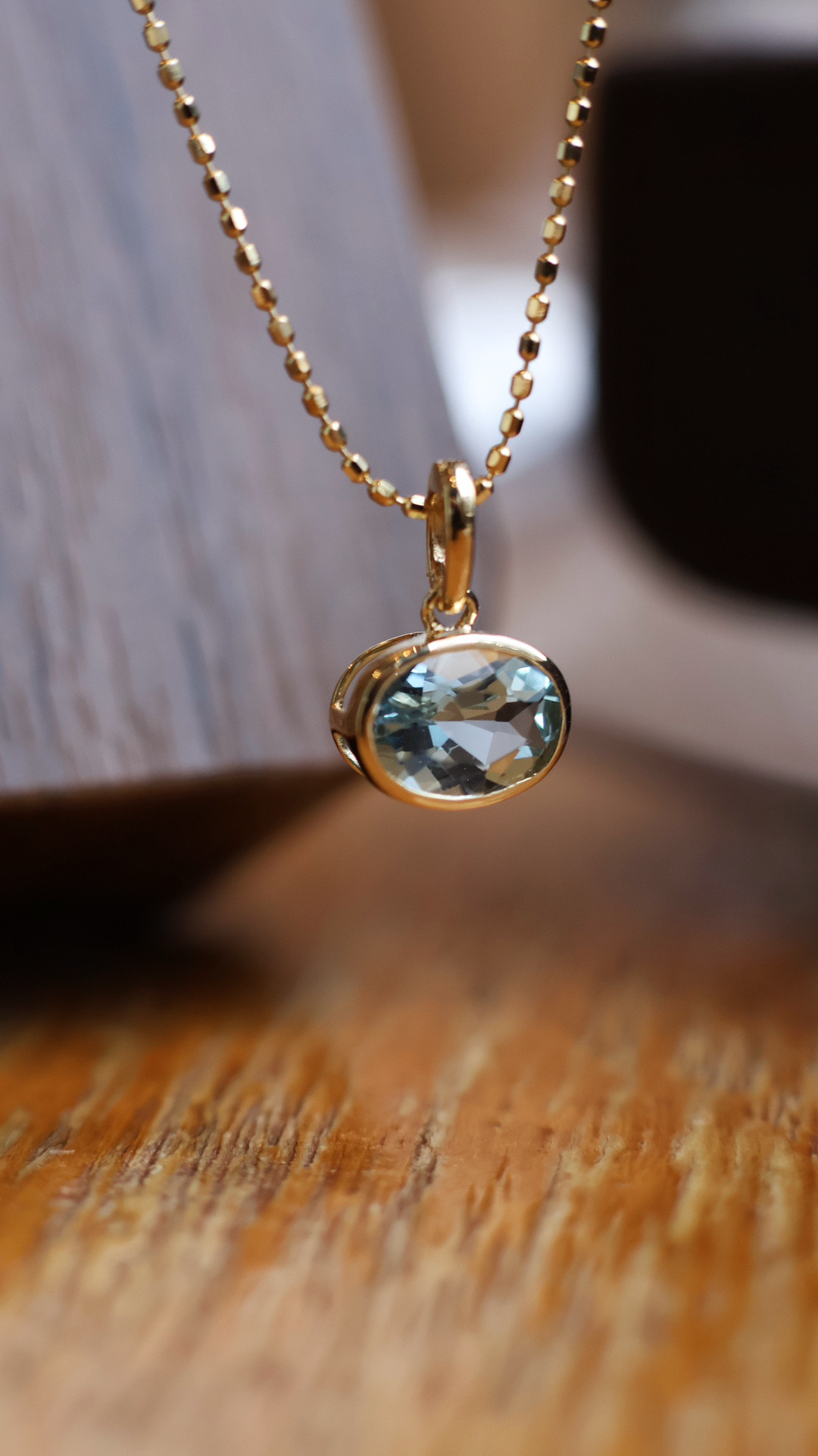 アクアマリンペンダントトップk18