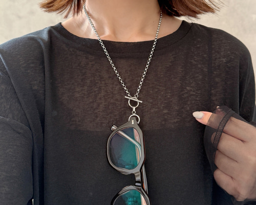 シンプルなグラスコードネックレス (シルバー)| 金属アレルギー対応