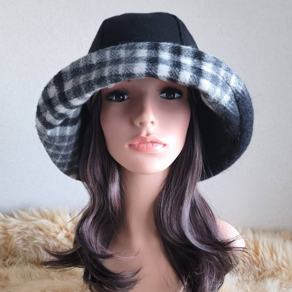 フィットhat★62㎝★サイズベルト付き★薄手BLACKウール×プレミアムチェック柄