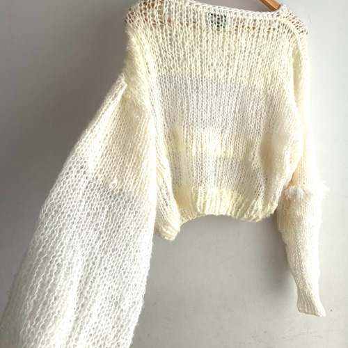 一点もの 手編みモヘアニット 短丈 長め袖 ホワイトローゲージ ニット
