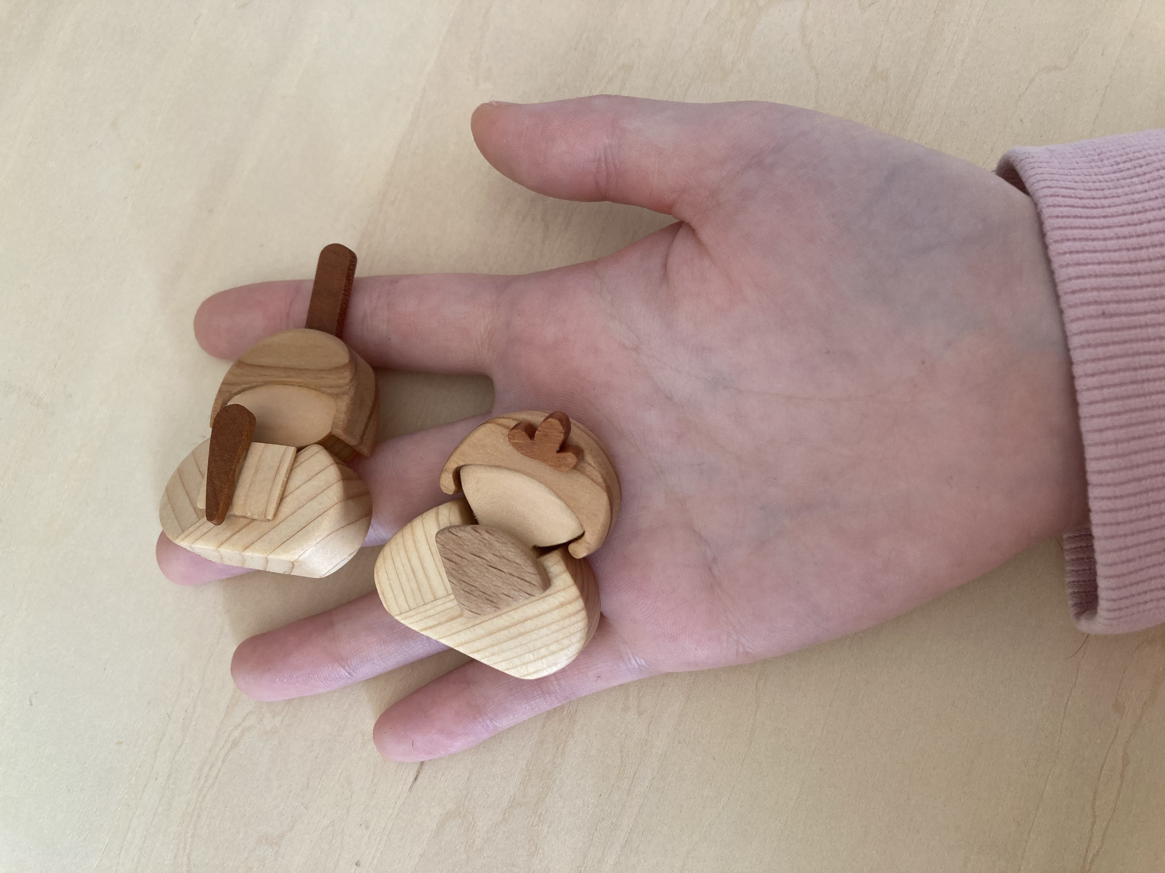 2025新作　木製ちいさなお雛様～ひな祭り・初節句・節句・お祝い・雛人形・桃の節句・ひな人形・名前プレート～